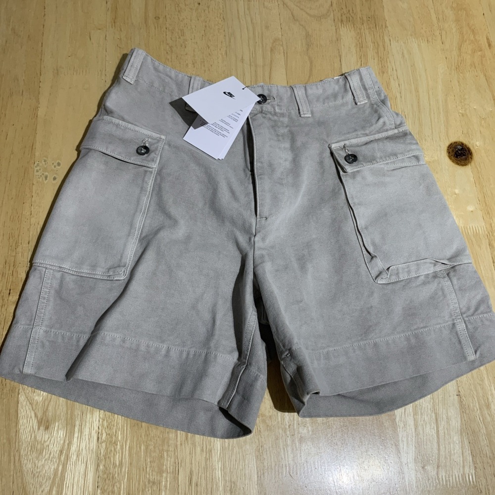 Nike Life Shorts Size 28 Mens Hemp Cargo Grey Knee Length